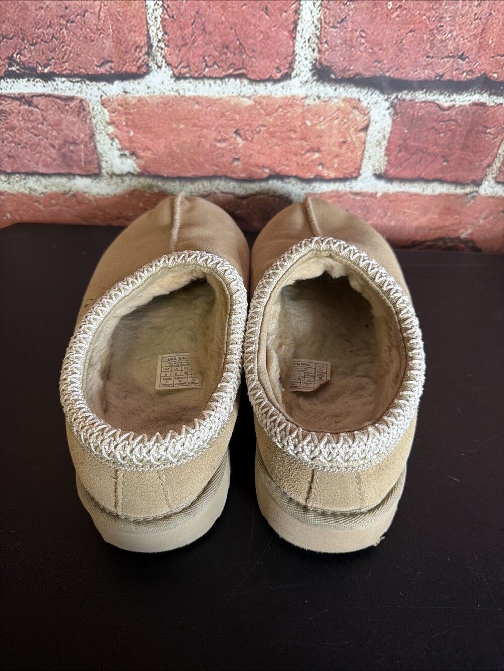 UGG Tasman Slipper Women 8 Beige Suede Shearling Slip On 5955 Cozy Loungewear - Picture 2 of 5